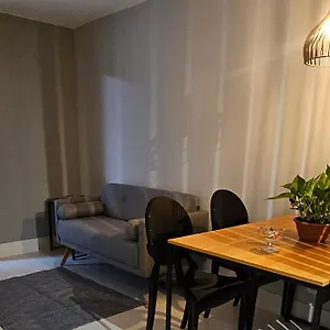  Apartamento Um Lugar De Charme E Aconchego - Lotus! Brasil